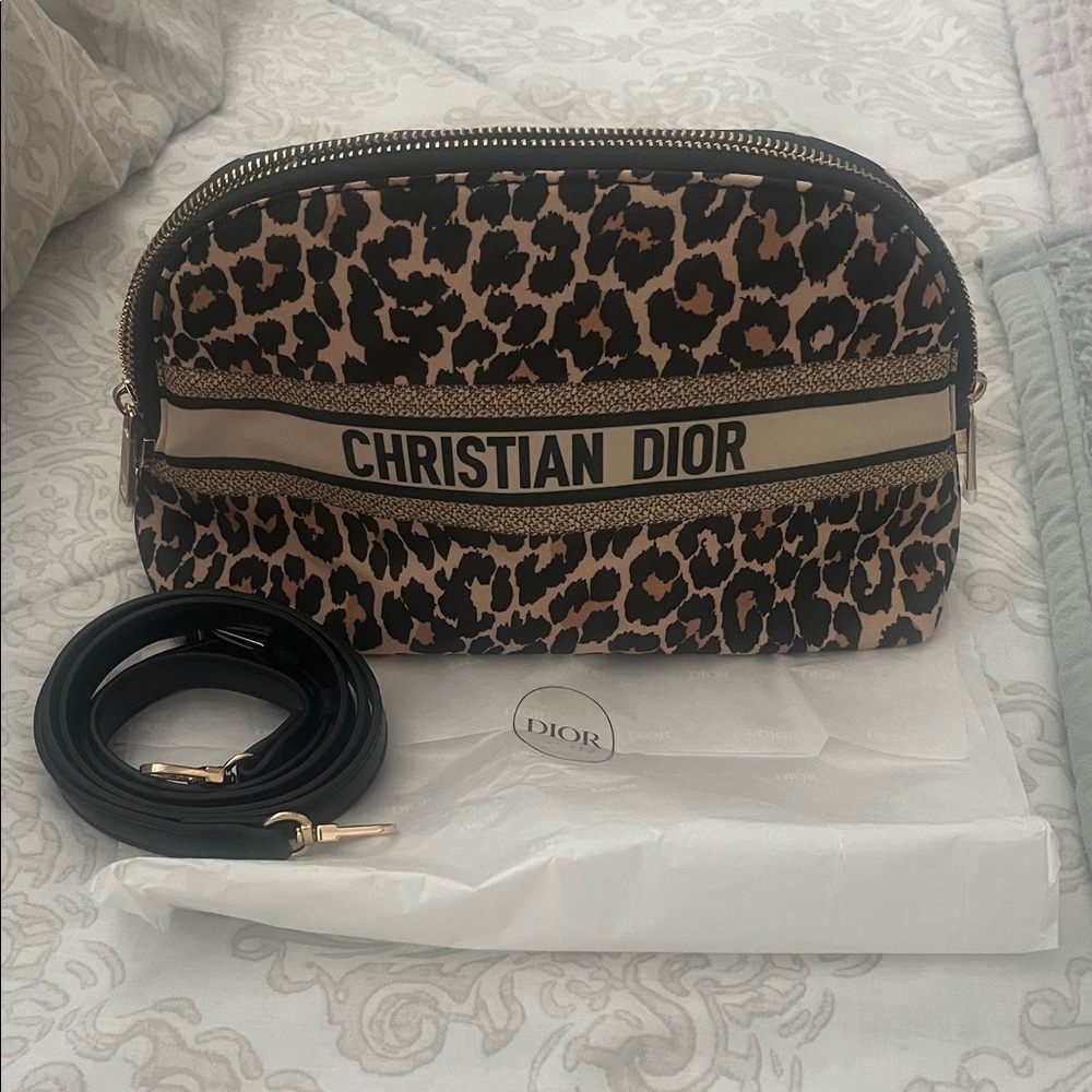 NEW GWP/VIP DIOR BEAUTY LEOPARD CARO POUCH CROSSBODY